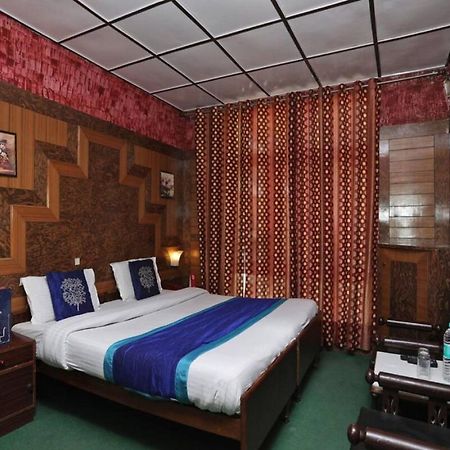 Goroomgo Ankur Lake View Mall Road Nainital - Prime Location With Luxury Room Eksteriør billede